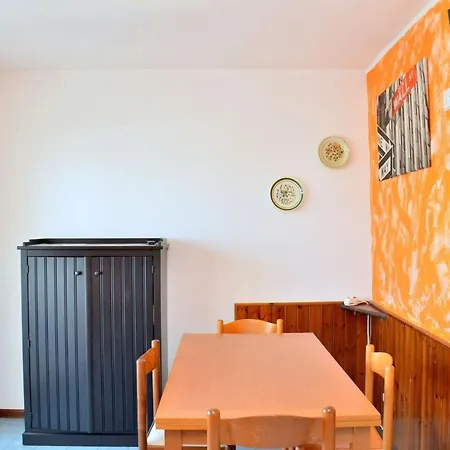 Lovely Flat With Terrace In Bibione-beahost * Бібіоне